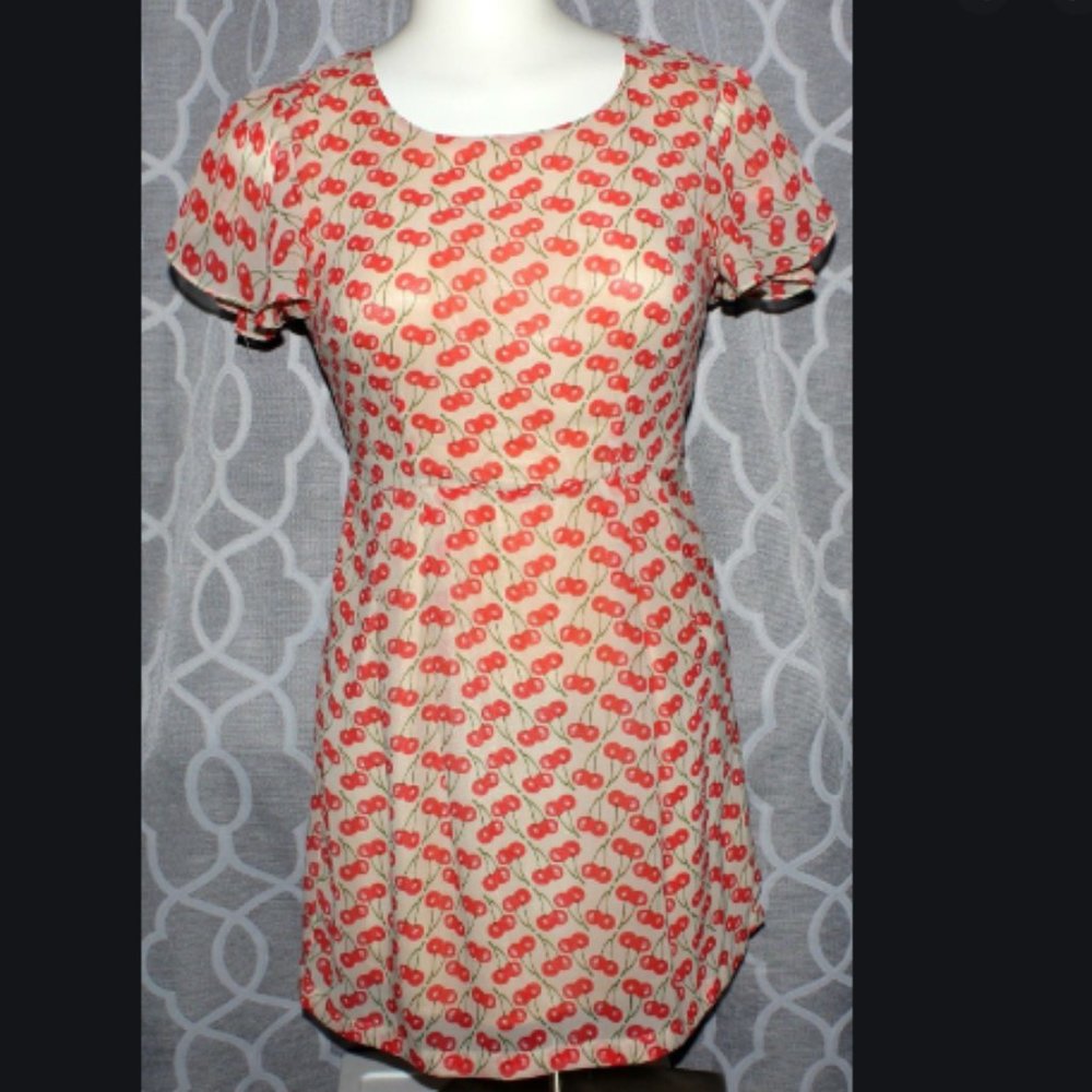 Vero Moda Cherry Dress - M